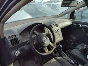 VOLKSWAGEN TOURAN (1T1) foto 4