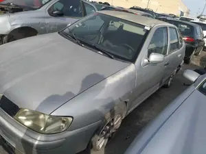 SEAT CORDOBA BERLINA (6K2) foto 2