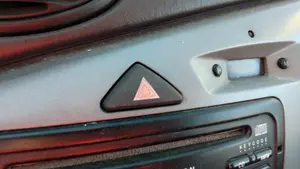 FORD FOCUS BERLINA (CAK) foto 29