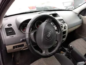 RENAULT MEGANE II CLASSIC BERLINA foto 4