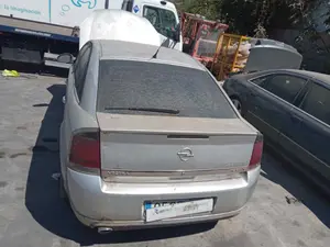 OPEL VECTRA C BERLINA foto 7