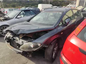SEAT LEON (1P1) foto 2