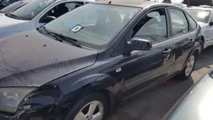 FORD FOCUS BERLINA (CAP) foto 3