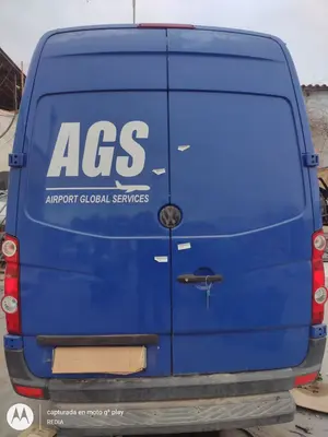 VOLKSWAGEN CRAFTER FURGÓN (2E) foto 4
