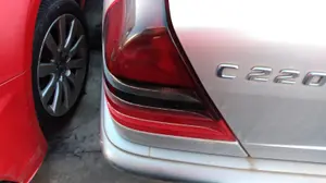 MERCEDES-BENZ CLASE C (BM 202) BERLINA foto 7