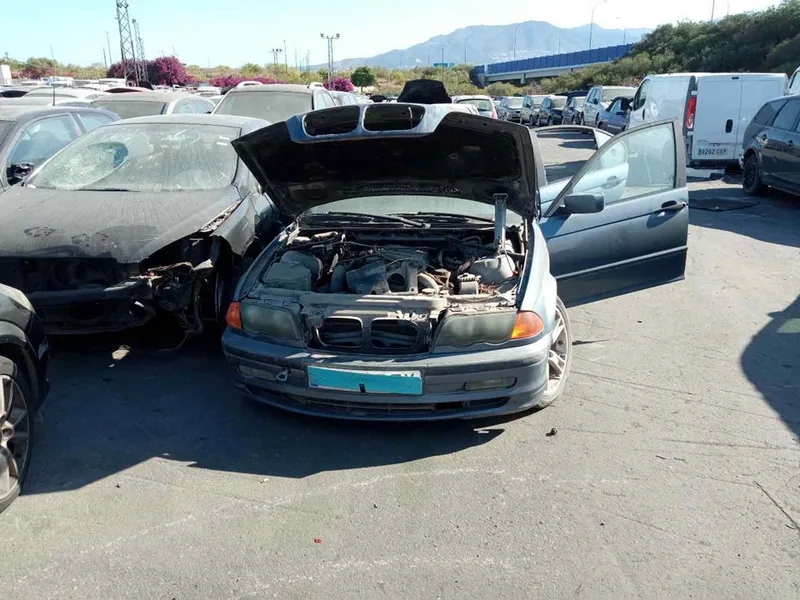 BMW SERIE 3 BERLINA (E46)