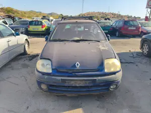 RENAULT CLIO II FASE I (B/CB0) foto 1