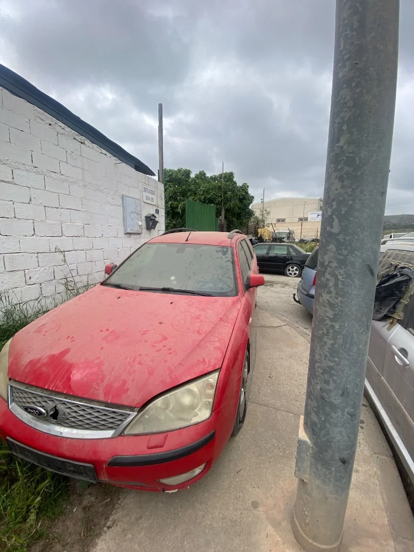 FORD MONDEO BERLINA (CA2)