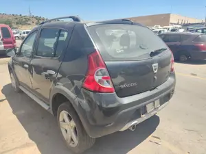 DACIA SANDERO foto 5