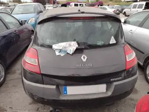 RENAULT MEGANE II BERLINA 5P foto 3