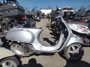 PIAGGIO (VESPA) VESPA S / LX / LXV 50/125 foto 2