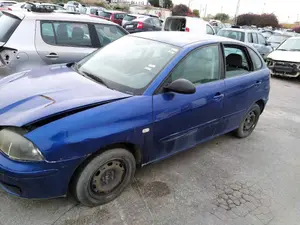 SEAT IBIZA (6L1) foto 1