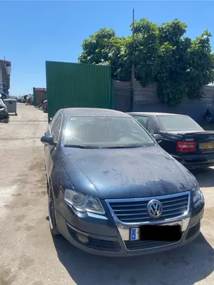 VOLKSWAGEN PASSAT BERLINA (3C2) foto 3