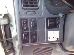TOYOTA HI-ACE foto 15