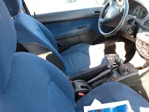 PEUGEOT 206 foto 8