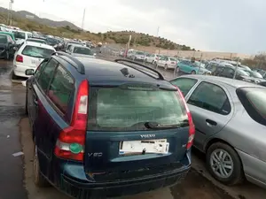 VOLVO V50 FAMILIAR foto 4