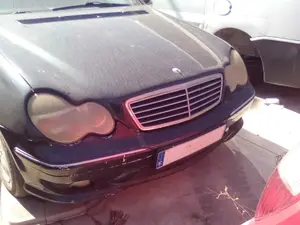 MERCEDES-BENZ CLASE C (BM 203) BERLINA foto 1