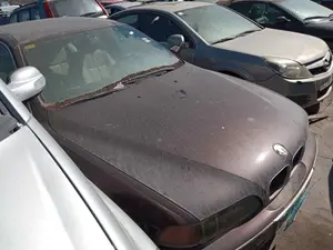 BMW SERIE 5 BERLINA (E39) foto 3