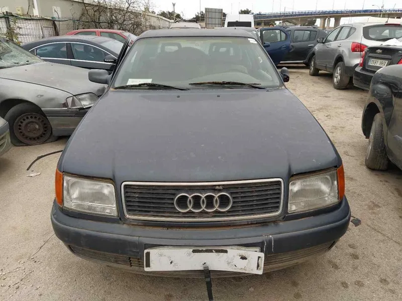 AUDI 100 AVANT (C4)