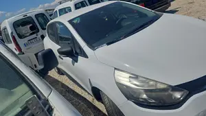 RENAULT CLIO IV foto 2
