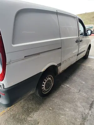 MERCEDES-BENZ VITO FURGÓN (639) foto 5