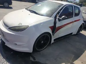 PEUGEOT 206 foto 5