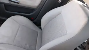 SEAT IBIZA (6L1) foto 17
