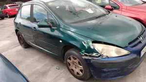 PEUGEOT 307 (S1)(04.2001) foto 5