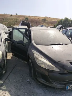 PEUGEOT 308 foto 2