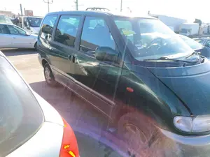 NISSAN SERENA (C23M) foto 5