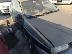 ALFA ROMEO 145 foto 3