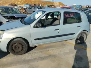 RENAULT CLIO II FASE II (B/CB0) foto 5