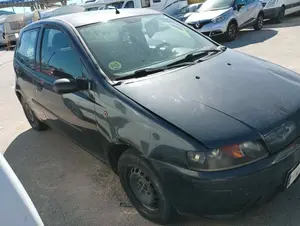 FIAT II PUNTO (188) BERLINA foto 2