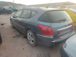 PEUGEOT 407 foto 7