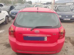 TOYOTA COROLLA (E12) foto 6