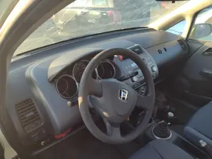 HONDA JAZZ (GD1/5) foto 3