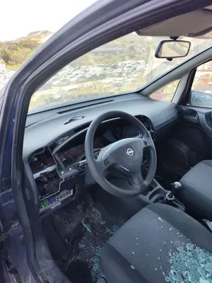 OPEL ZAFIRA A foto 8