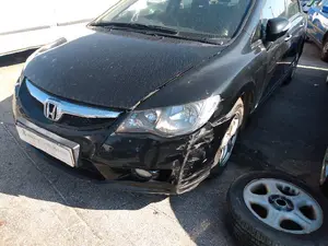 HONDA CIVIC HYBRID BERLINA 4 (FD3) foto 4