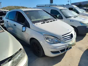 MERCEDES-BENZ CLASE B (BM 245) foto 7