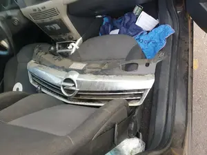 OPEL ASTRA H BERLINA foto 5