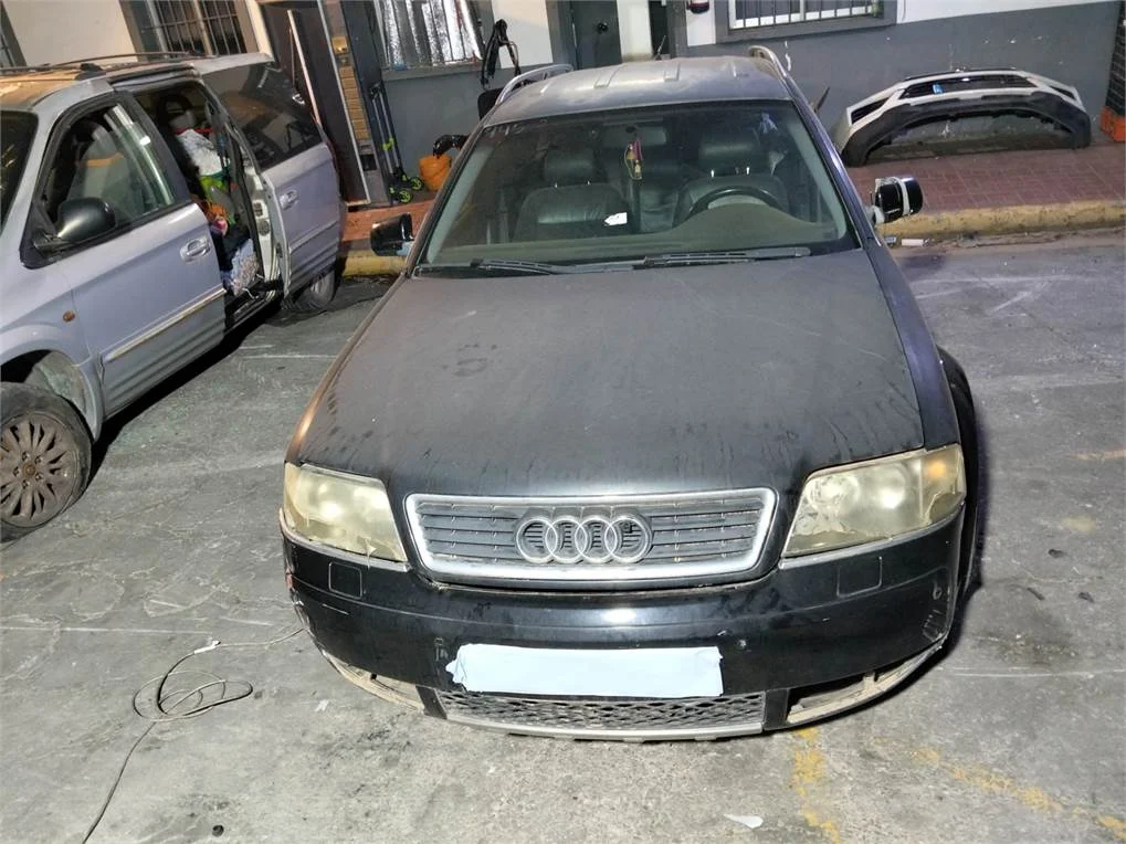 AUDI ALLROAD QUATTRO QUATTRO (4B5)