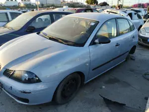 SEAT IBIZA (6L1) foto 2