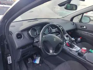 PEUGEOT 3008 foto 7