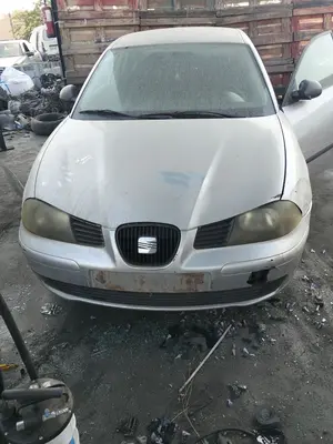 SEAT CORDOBA BERLINA (6L2) foto 1