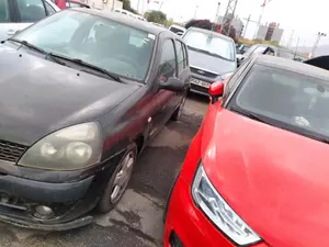 RENAULT CLIO II FASE II (B/CB0) foto 5