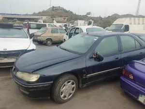 PEUGEOT 406 BERLINA (S1/S2) foto 4
