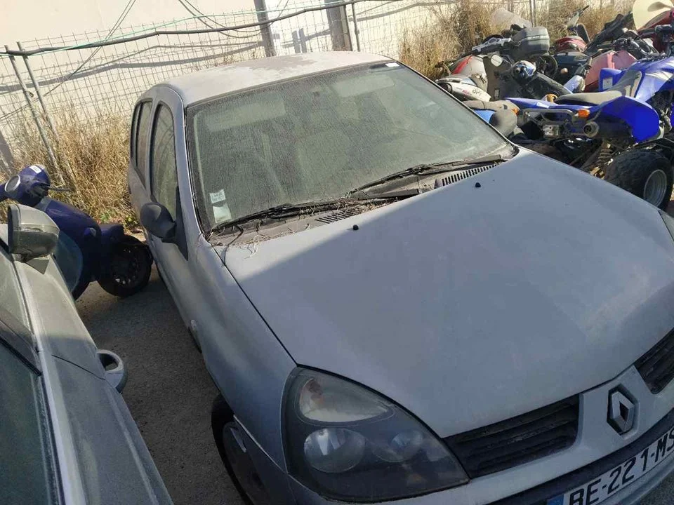 RENAULT CLIO II FASE II (B/CB0)