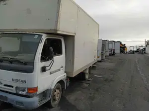 NISSAN CABSTAR E foto 3