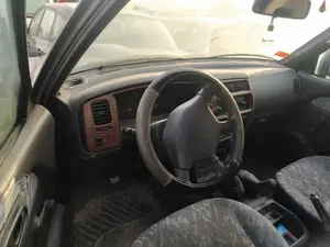 MITSUBISHI L200 (K70) foto 4