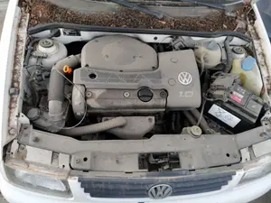 VOLKSWAGEN POLO III (6N1) foto 6